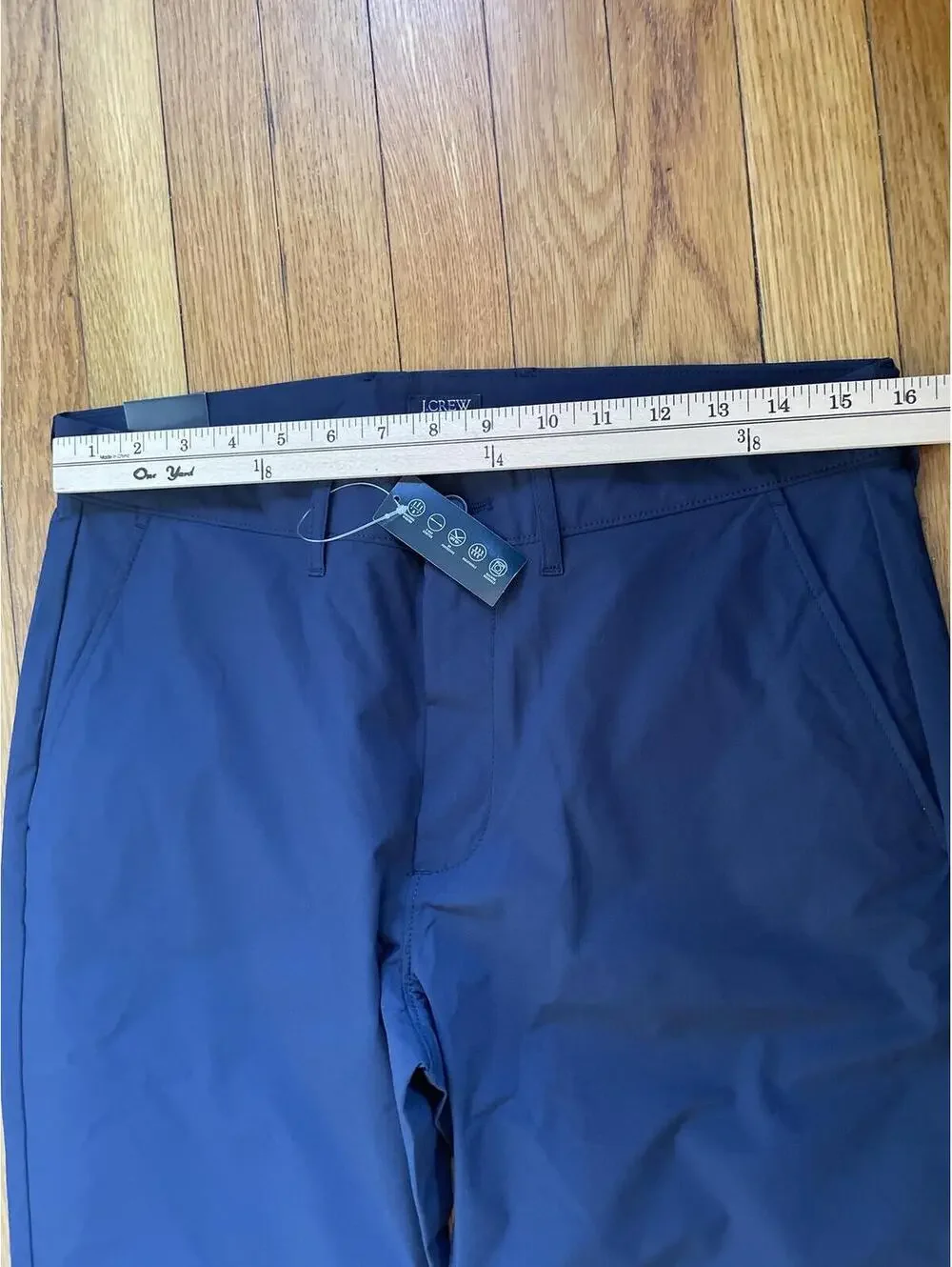 J. Crew Men's Navy Blue Slim Fit Tech Chino Pant 31x32 New With Tags Performance